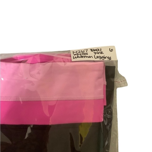 Lululemon Run: Inspire Crop II Sz 6 Black/White/Paris Pink - Picture 12 of 12